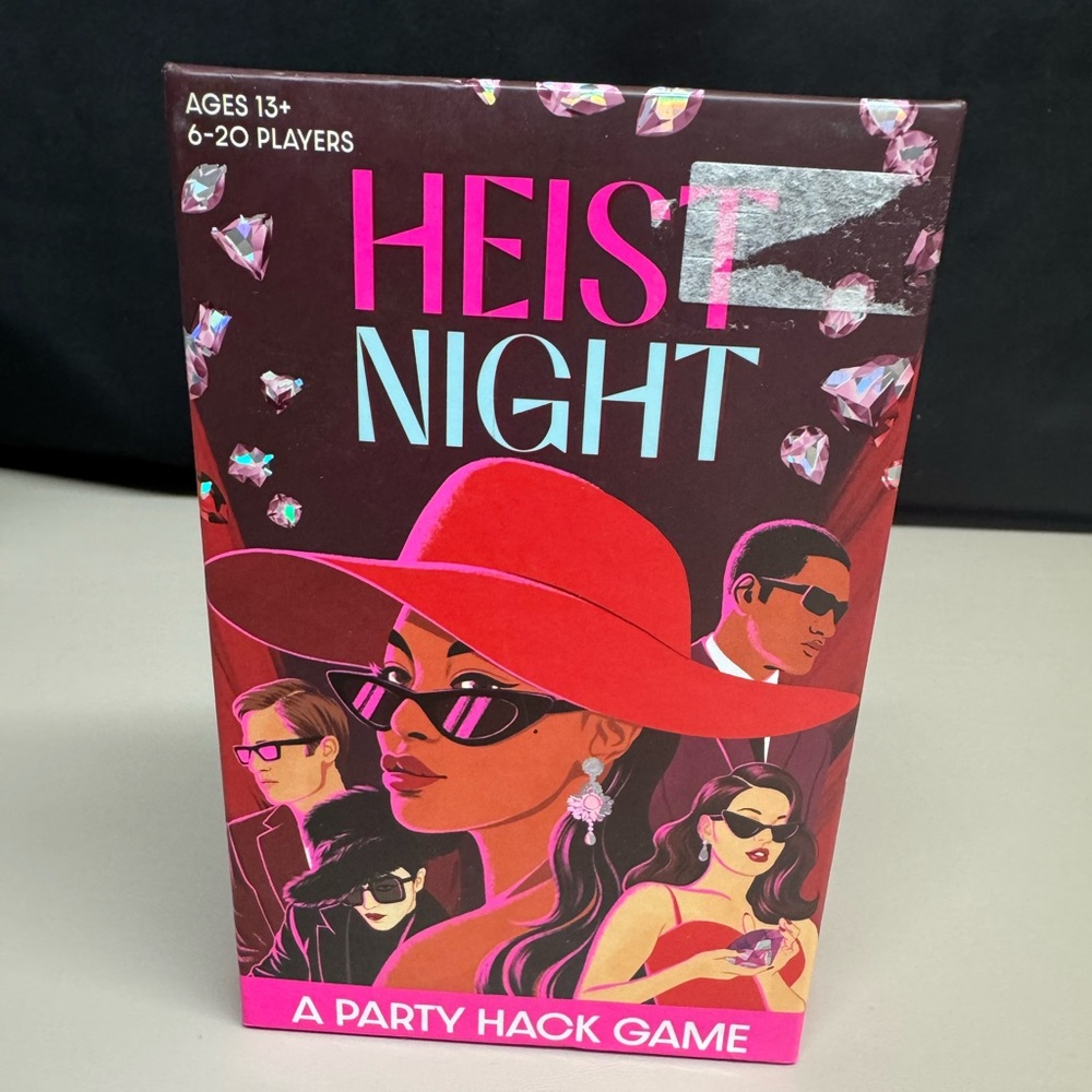 Funko Heist Night Party Game - Red and Pink